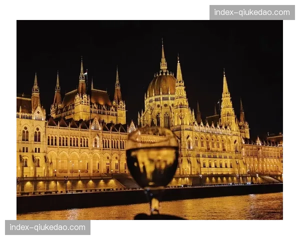 布达佩斯普斯卡什竞技场筹备欧冠决赛，匈牙利首次承办欧冠决赛