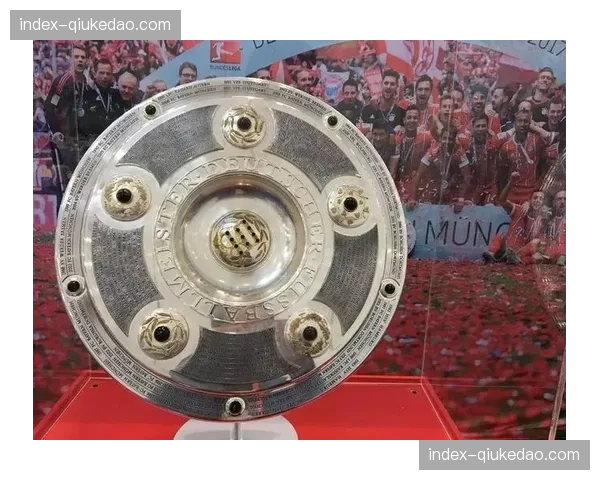 德甲冠军奖盘再次扩容，为未来30年冠军留足镌刻空间